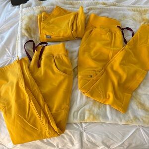 Figs emergency yellow 3 piece scrub set